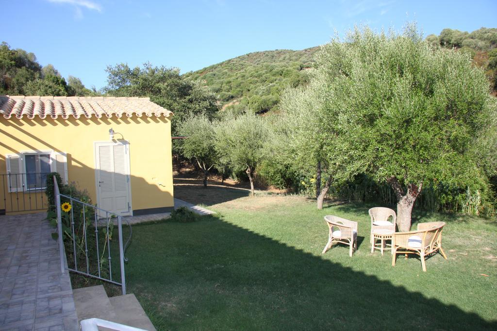 Agriturismo S'Arxola Villa Teulada Exterior foto